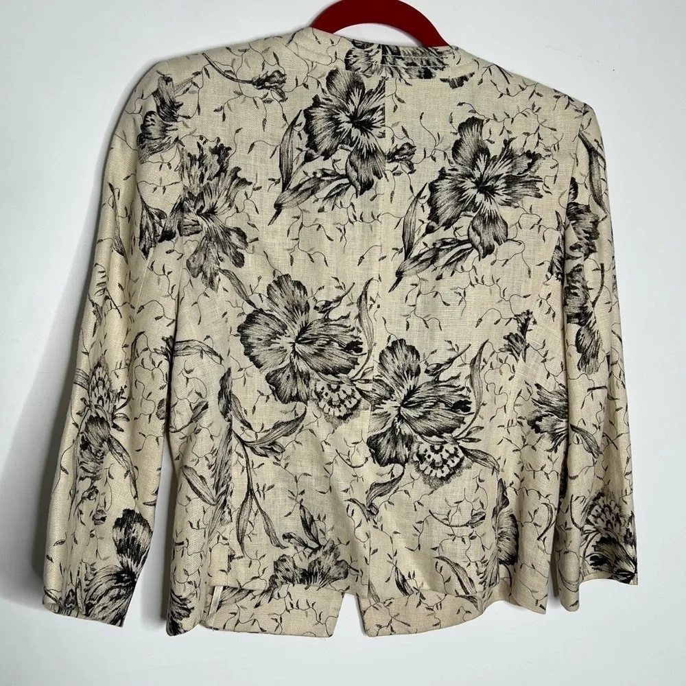 MaxMara Sz 8 Cream Black 100% Linnen Unlined Front Button Blazer Jacket Top